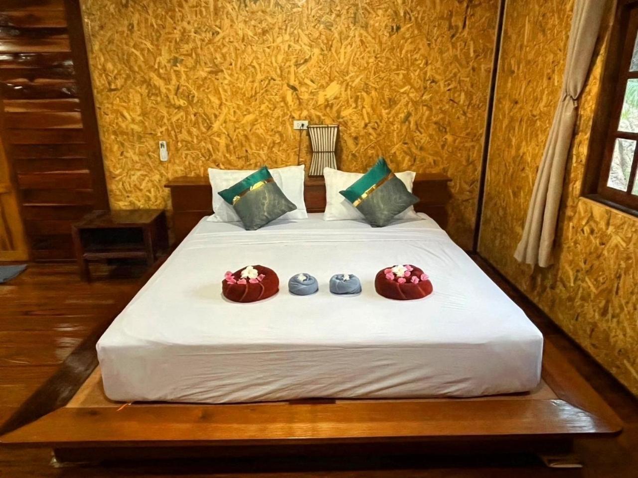 Koh Jum Home Stay Luaran gambar